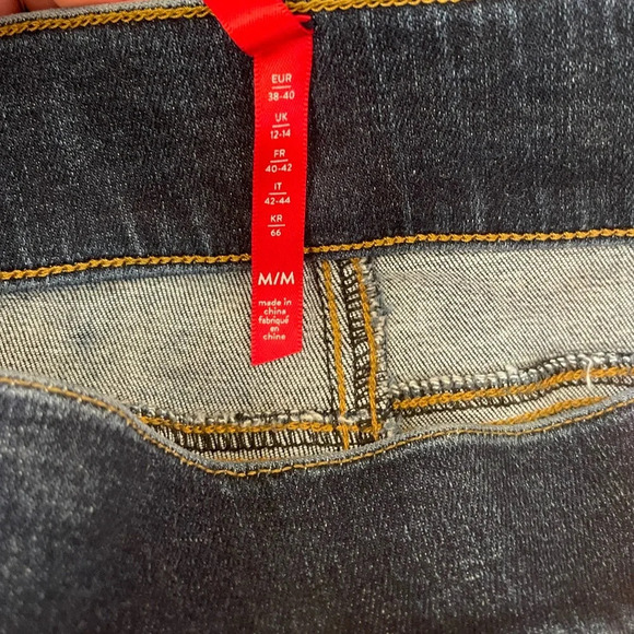 Women’s SPANX dark wash pull on skinny stretchy fit jeans Medium - Picture 4 of 6